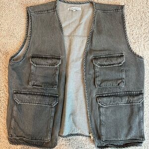 Men’s Gray Denim Vest with Pockets